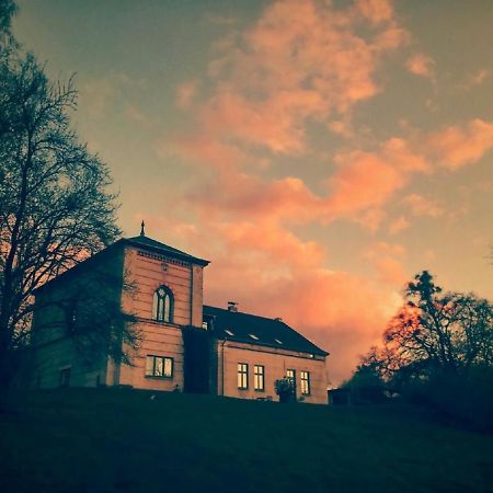 „Rentmeisterhaus Basedow“ Basedow  Екстер'єр фото