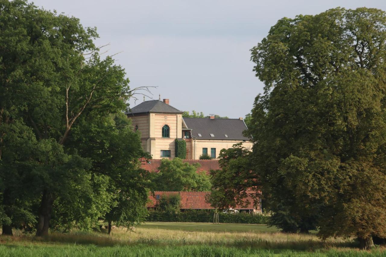 „Rentmeisterhaus Basedow“ Basedow  Екстер'єр фото
