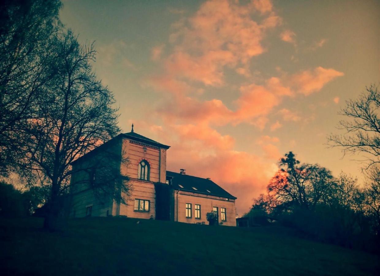 „Rentmeisterhaus Basedow“ Basedow  Екстер'єр фото